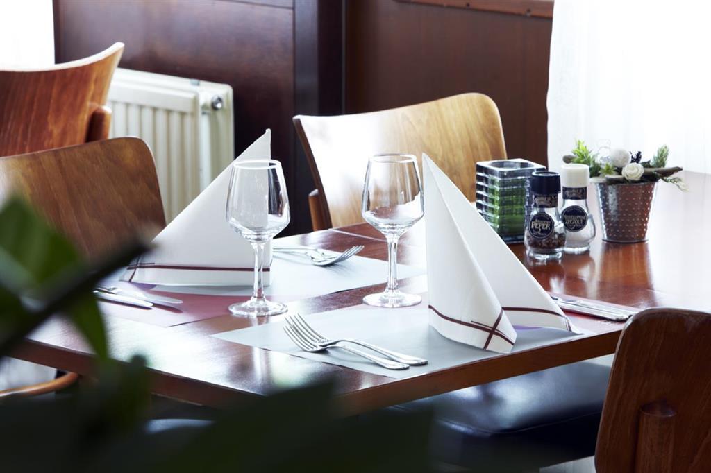 Campanile Hotel & Restaurant Vlaardingen Esterno foto
